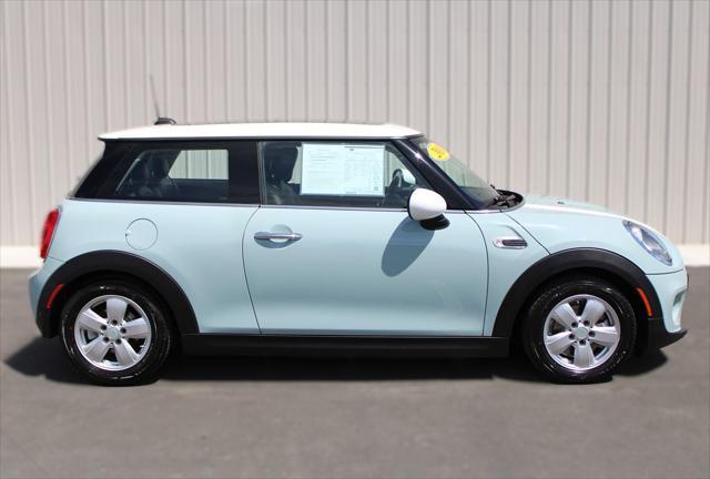 used 2018 MINI Hardtop car, priced at $15,000