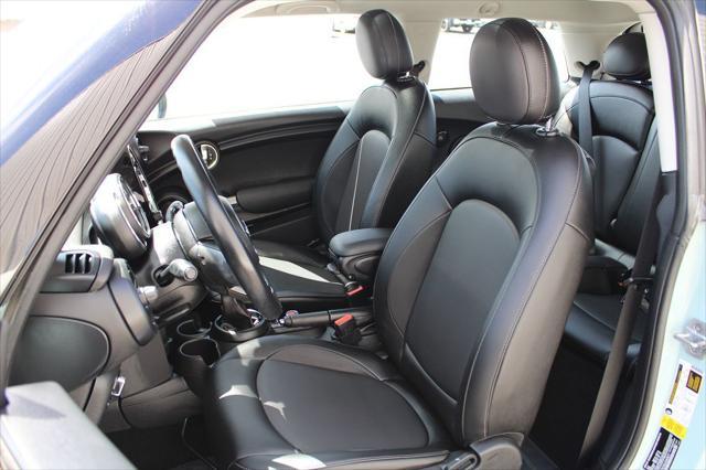 used 2018 MINI Hardtop car, priced at $15,000