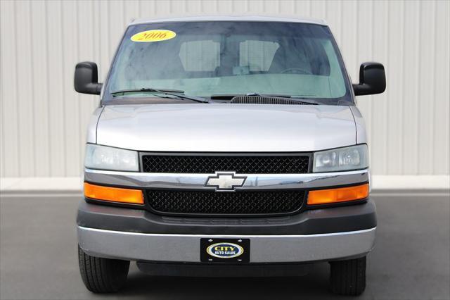 used 2006 Chevrolet Express 3500 car, priced at $13,000