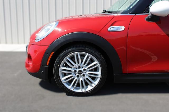 used 2018 MINI Hardtop car, priced at $17,198