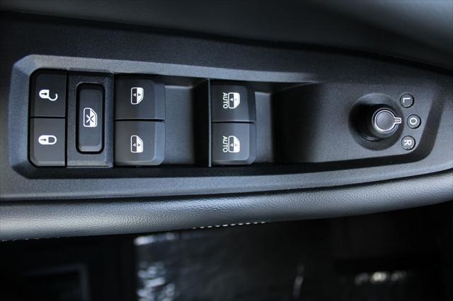 used 2024 Jeep Grand Cherokee car, priced at $37,000