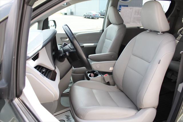 used 2020 Toyota Sienna car, priced at $29,332