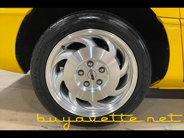used 1995 Chevrolet Corvette car, priced at $19,999