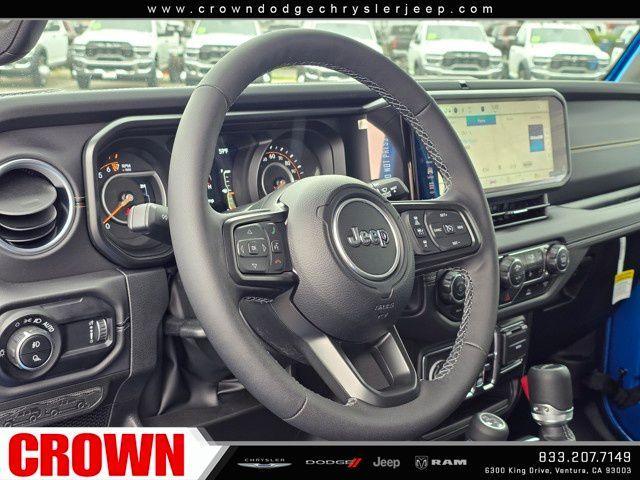 new 2025 Jeep Gladiator car, priced at $40,105