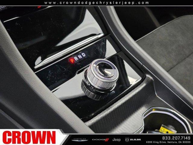 new 2025 Jeep Grand Cherokee car, priced at $38,780