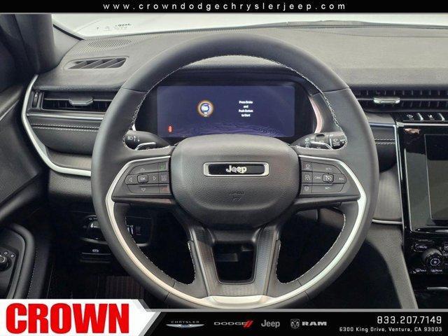 new 2025 Jeep Grand Cherokee car, priced at $38,780