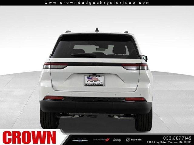 new 2025 Jeep Grand Cherokee car, priced at $38,780