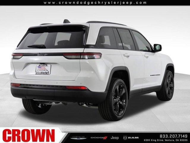 new 2025 Jeep Grand Cherokee car, priced at $38,780