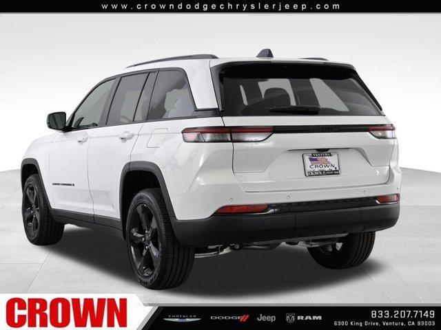 new 2025 Jeep Grand Cherokee car, priced at $38,780
