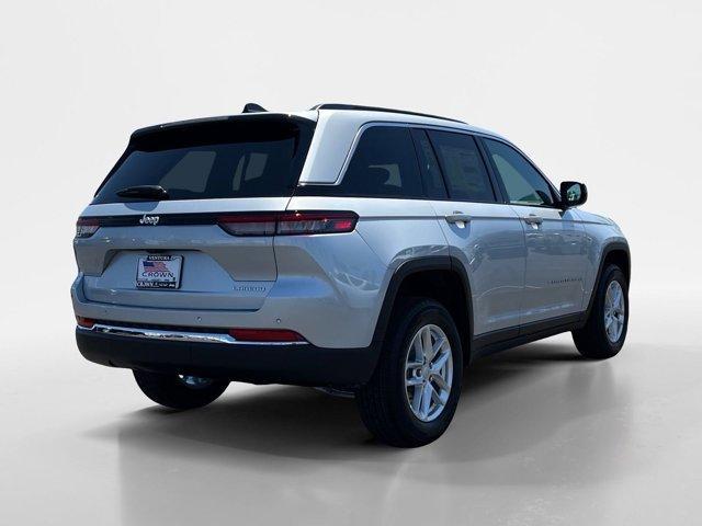 new 2024 Jeep Grand Cherokee L car, priced at $33,933