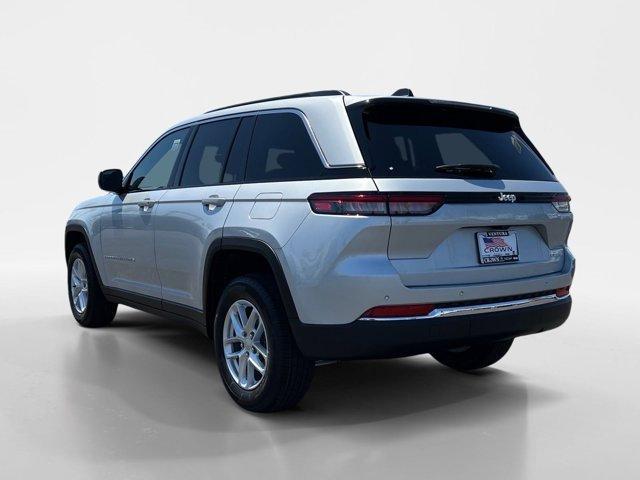 new 2024 Jeep Grand Cherokee L car, priced at $33,933