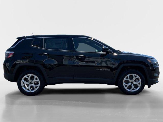 new 2025 Jeep Compass car, priced at $24,995