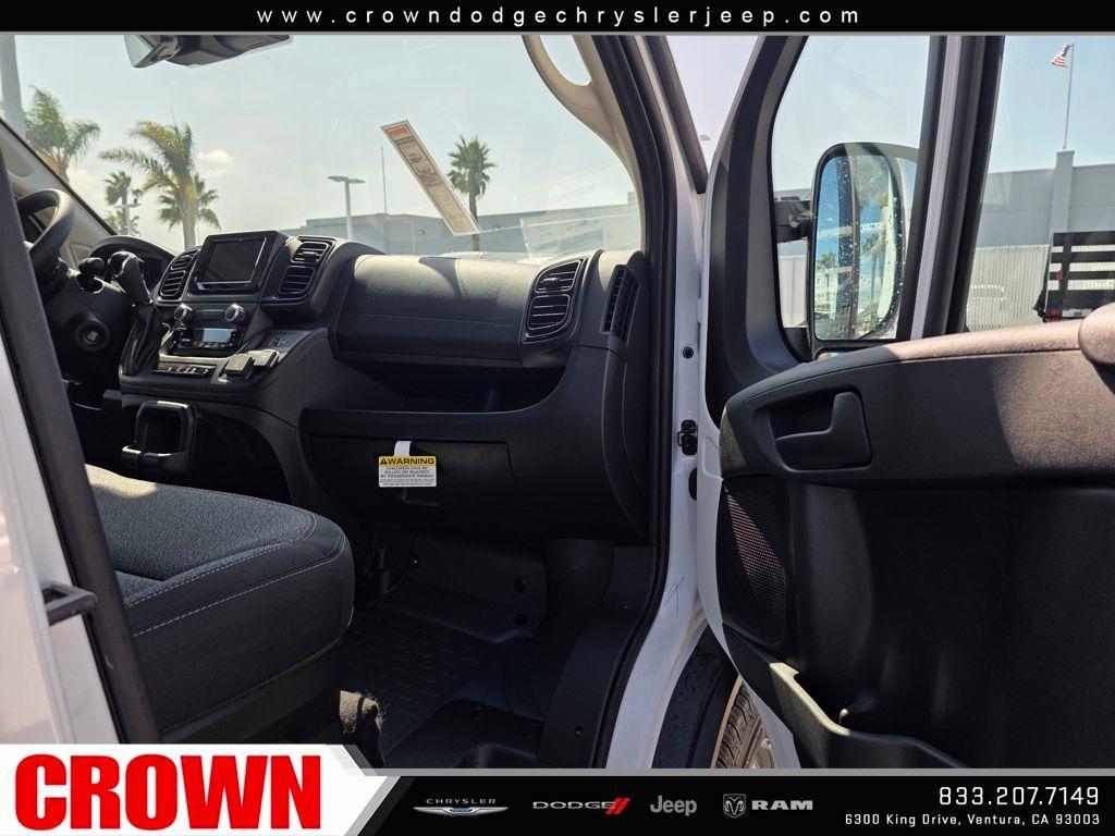 new 2025 Ram ProMaster 2500 car, priced at $50,315