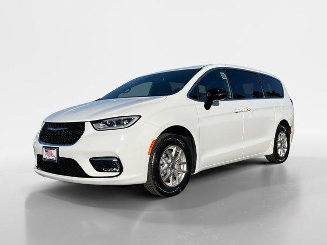 new 2025 Chrysler Pacifica car, priced at $41,145