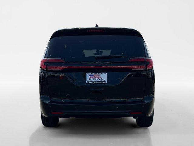 new 2024 Chrysler Pacifica car, priced at $38,745