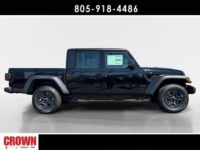 new 2024 Jeep Gladiator car, priced at $39,895