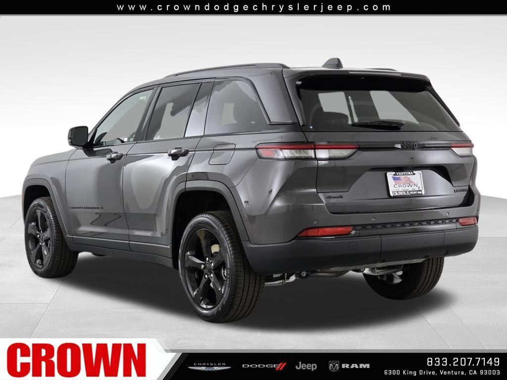new 2025 Jeep Grand Cherokee car, priced at $42,970
