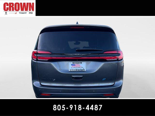 used 2022 Chrysler Pacifica Hybrid car, priced at $30,991