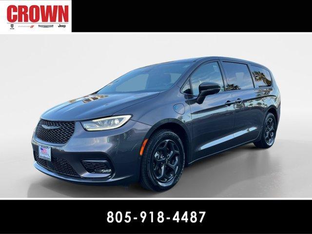 used 2022 Chrysler Pacifica Hybrid car, priced at $30,991