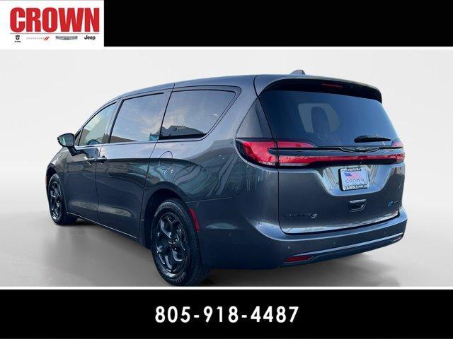 used 2022 Chrysler Pacifica Hybrid car, priced at $30,991