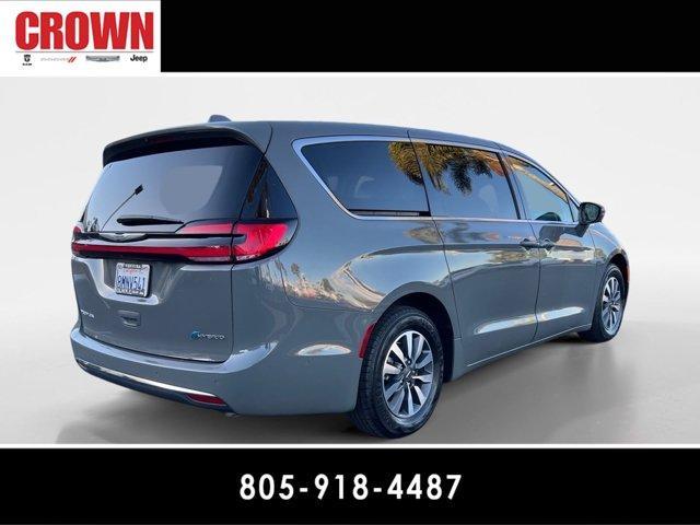 used 2022 Chrysler Pacifica Hybrid car, priced at $26,823