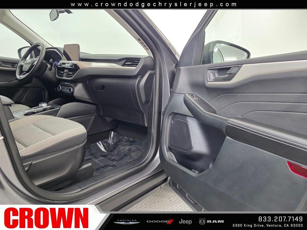 used 2022 Ford Escape car, priced at $19,592