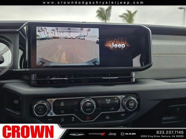 new 2025 Jeep Gladiator car, priced at $42,235