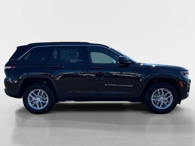 new 2024 Jeep Grand Cherokee L car, priced at $33,933