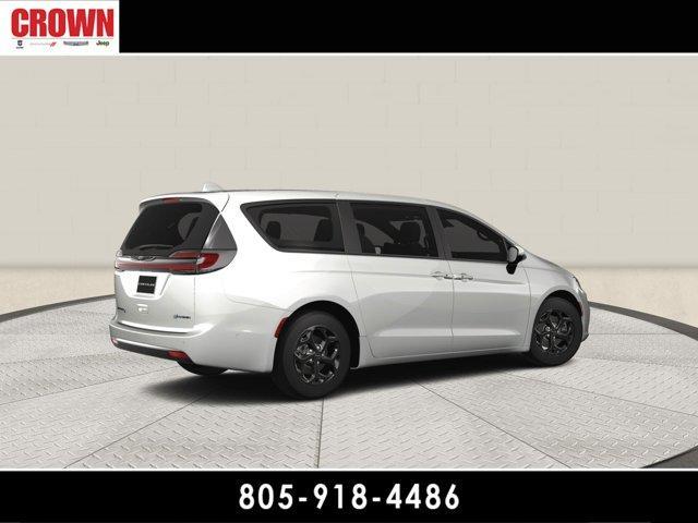 new 2023 Chrysler Pacifica Hybrid car, priced at $45,975