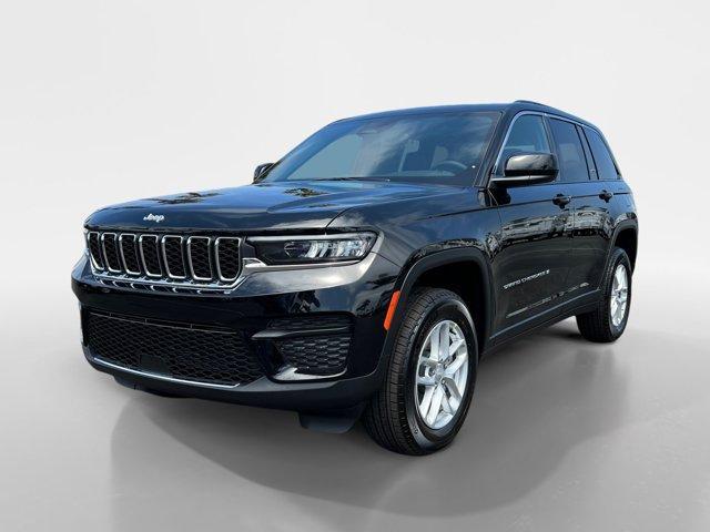 new 2024 Jeep Grand Cherokee car, priced at $32,858