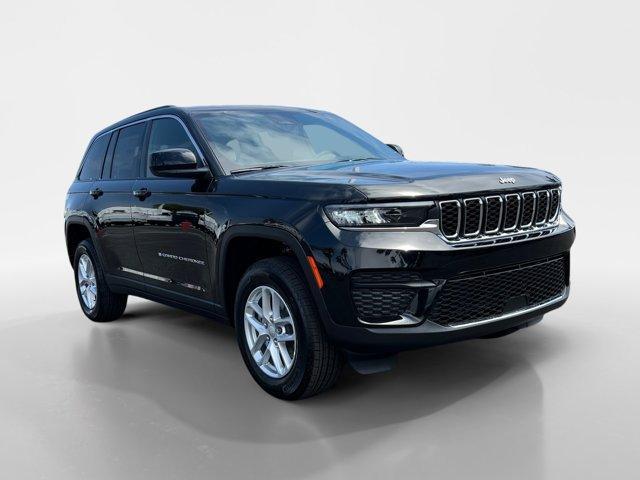 new 2024 Jeep Grand Cherokee car, priced at $32,858