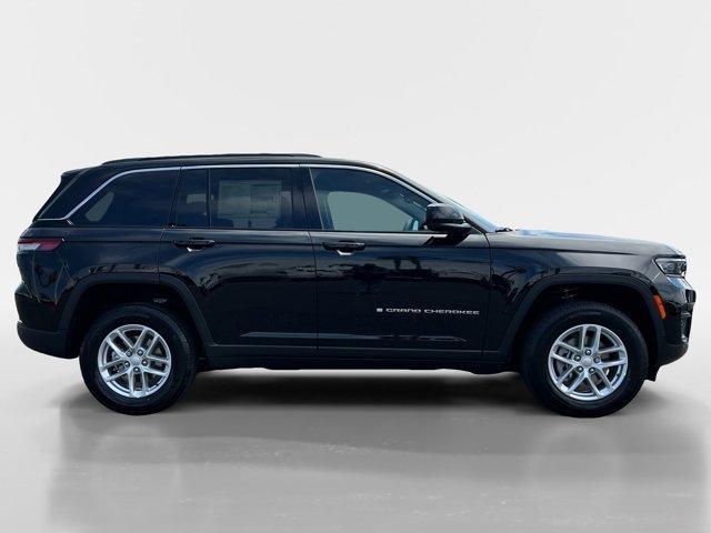 new 2024 Jeep Grand Cherokee car, priced at $32,858