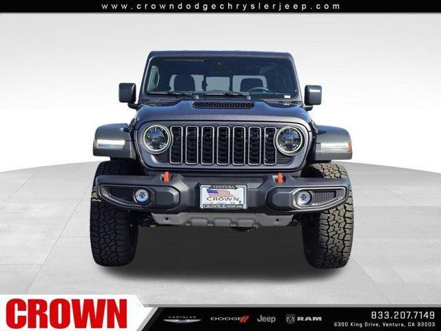 new 2025 Jeep Gladiator car, priced at $48,375