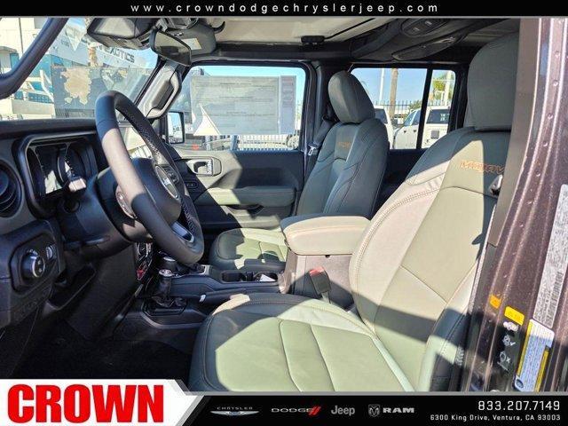 new 2025 Jeep Gladiator car, priced at $48,375