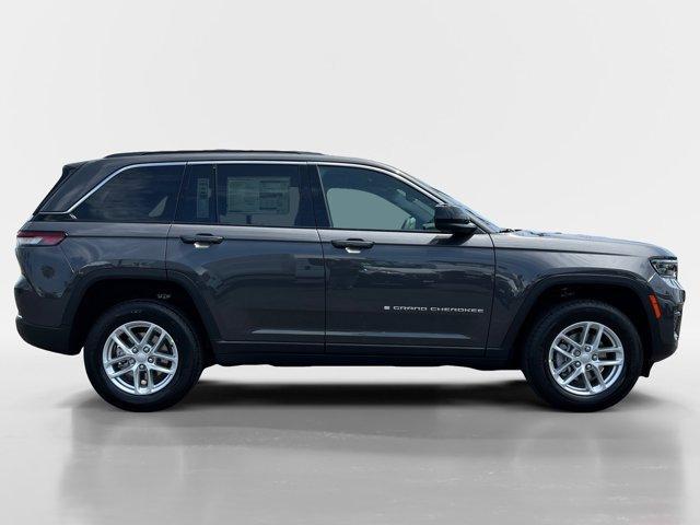 new 2024 Jeep Grand Cherokee car, priced at $33,558