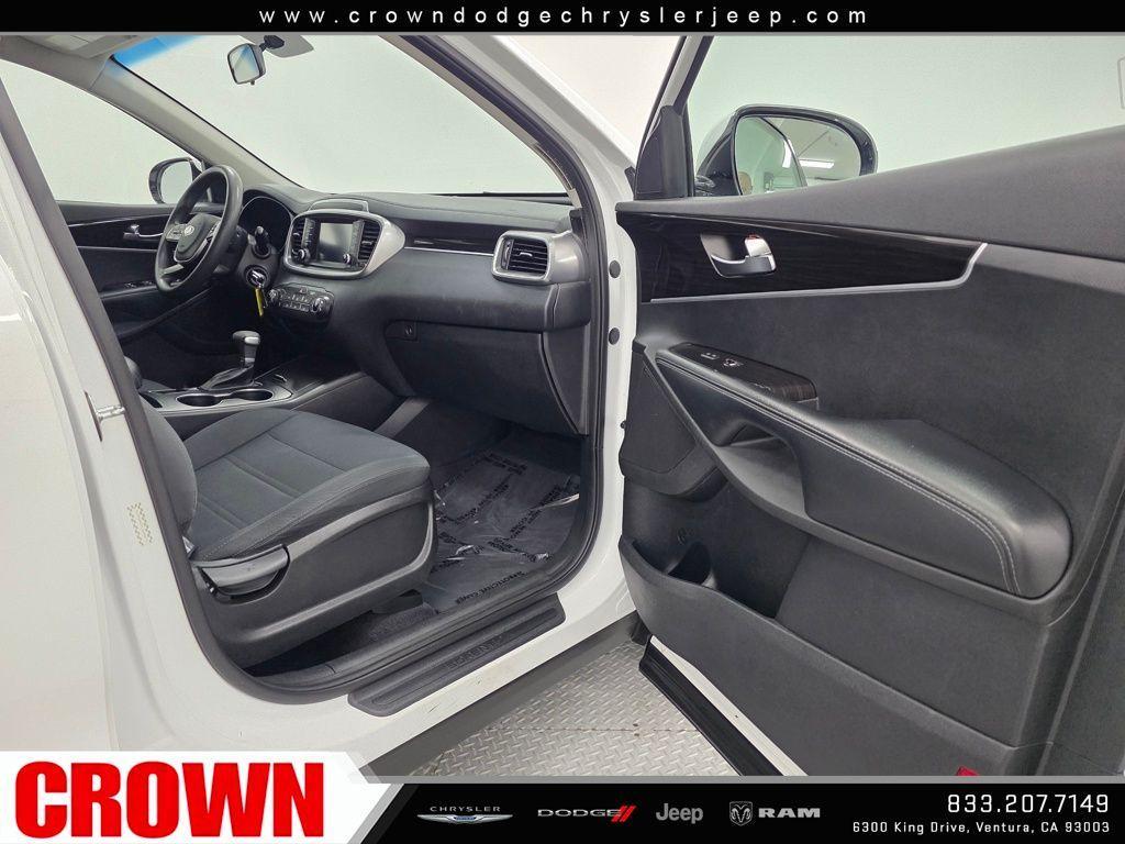 used 2020 Kia Sorento car, priced at $13,500