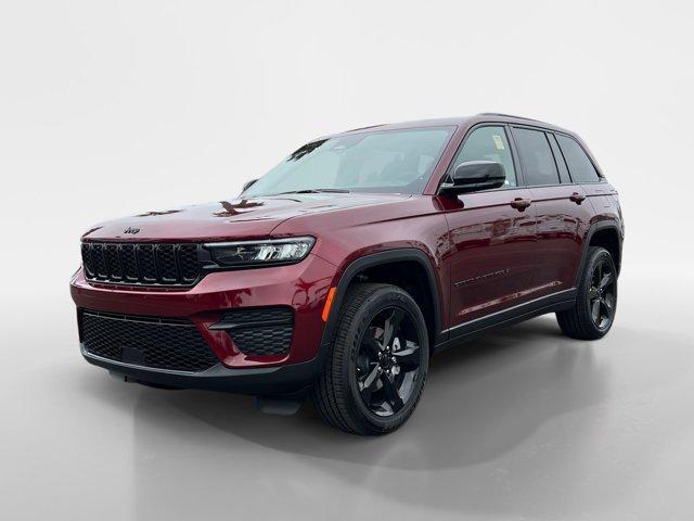 new 2025 Jeep Grand Cherokee car, priced at $44,675