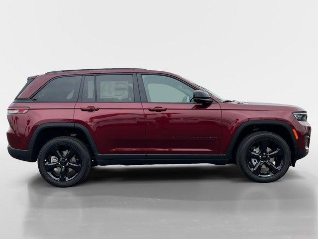 new 2025 Jeep Grand Cherokee car, priced at $44,675