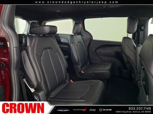 new 2026 Chrysler Pacifica car, priced at $43,785