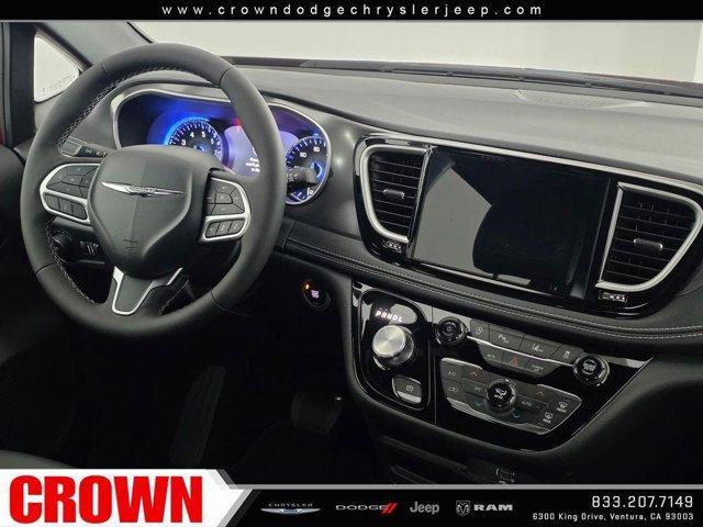 new 2026 Chrysler Pacifica car, priced at $43,785
