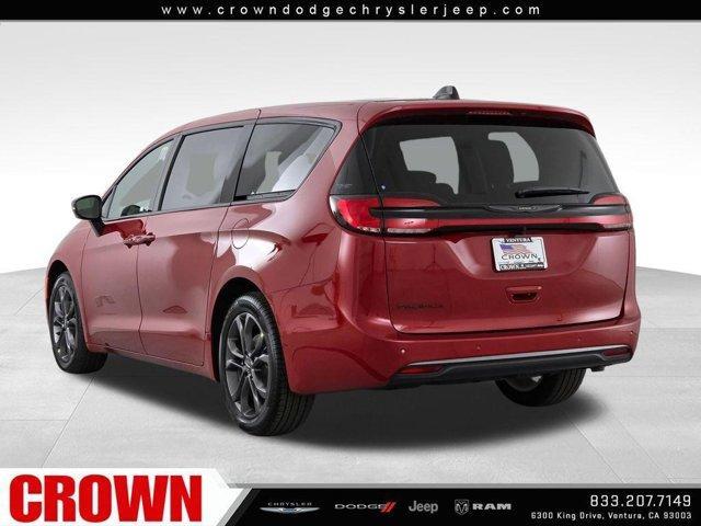new 2026 Chrysler Pacifica car, priced at $43,785