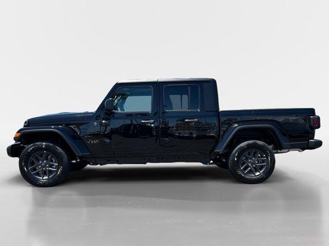 new 2024 Jeep Gladiator car, priced at $40,175