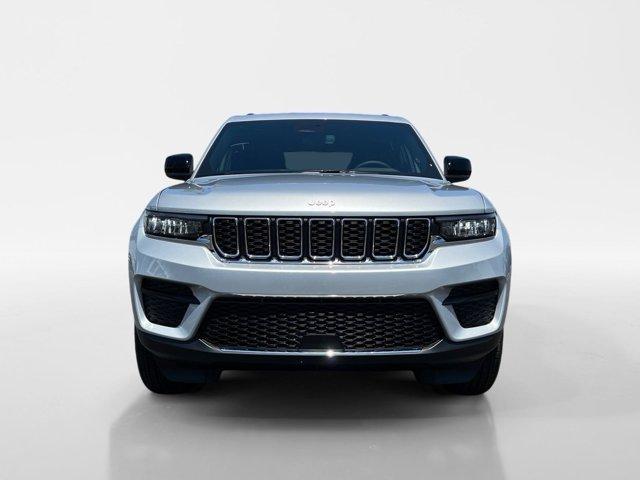 new 2024 Jeep Grand Cherokee car, priced at $33,558