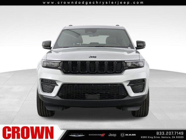 new 2025 Jeep Grand Cherokee car, priced at $39,375