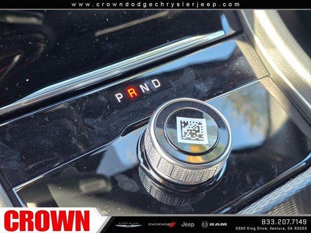 new 2025 Jeep Grand Cherokee car, priced at $39,375