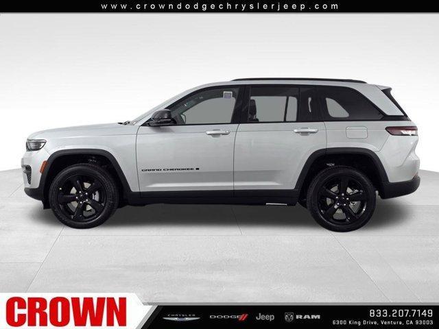 new 2025 Jeep Grand Cherokee car, priced at $39,375