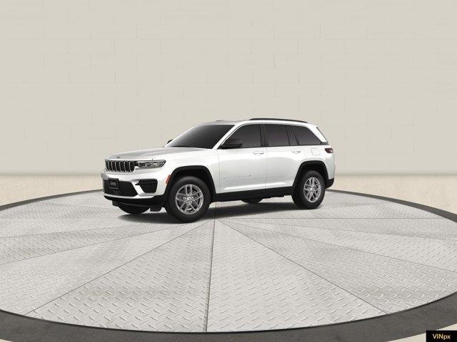 new 2025 Jeep Grand Cherokee car, priced at $33,080