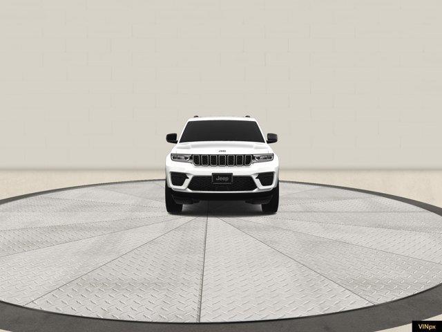 new 2025 Jeep Grand Cherokee car, priced at $33,080