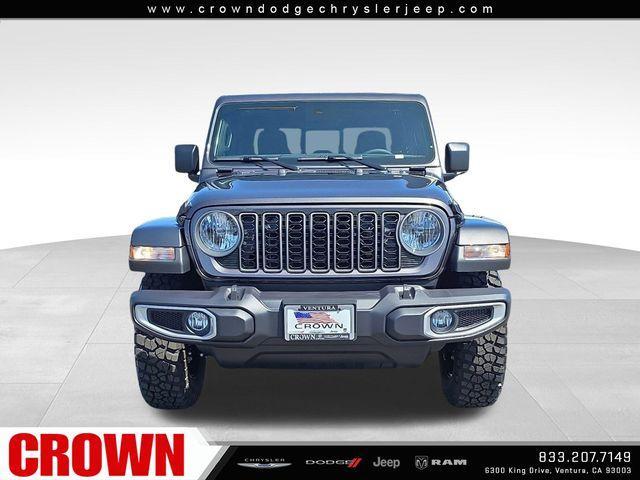 new 2025 Jeep Gladiator car, priced at $48,855
