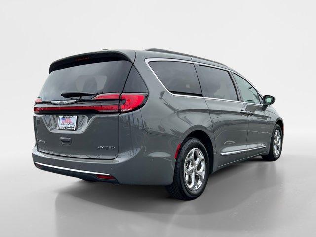 used 2022 Chrysler Pacifica car, priced at $28,697